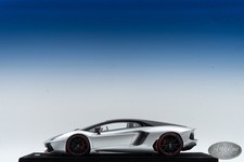 1/18 MR Collection Lamborghini Aventador Pirelli Silver 🤝ALSO OPEN FOR TRADE🤝
