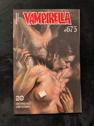 VAMPIRELLA #675 RISQUE LUCIO PARILLO VARIANT 1
