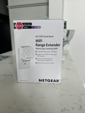 NETGEAR AC1200 WiFi Range Extender - White