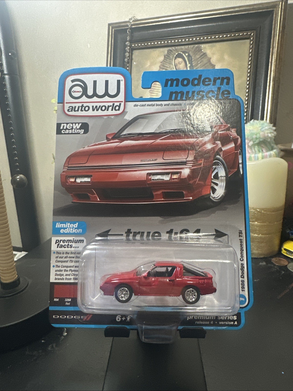Auto World Modern Muscle 1986 Dodge Conquest TSi, Red, 1:64 Scale Die Cast NEW