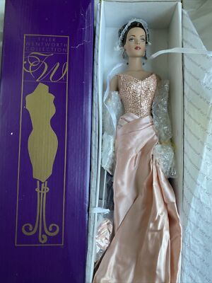 Tonner 2004 TYLER WENTWORTH PORTRAIT GLAMOUR 16” Fashion Doll