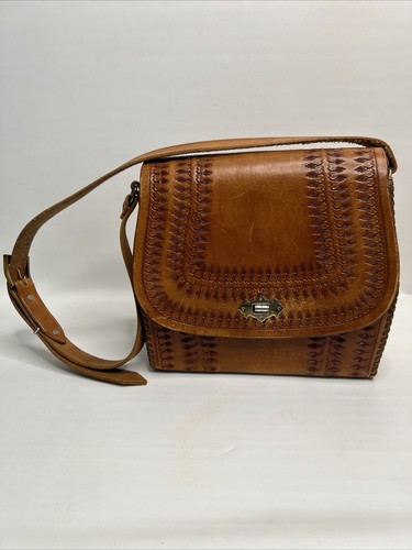 Vintage 70’s Tan Leather Hand Tooled Shoulder Bag Retro Boho Hippie Signed