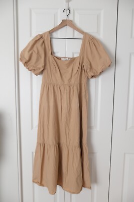 ASTR THE LABEL Size M Poplin Puff Sleeve Tiered Dress Taupe Color Midi  Dress | eBay