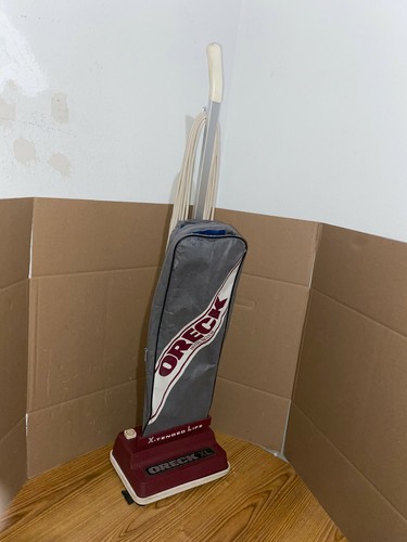 Oreck XL Model RXL2400RS Lightweight 