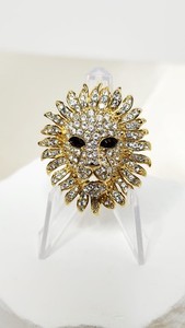 Authentic KJL Kenneth Jay Lane Gold Plated Pave Rhinestone Lion Pin Jewelry Pendant, 1990s