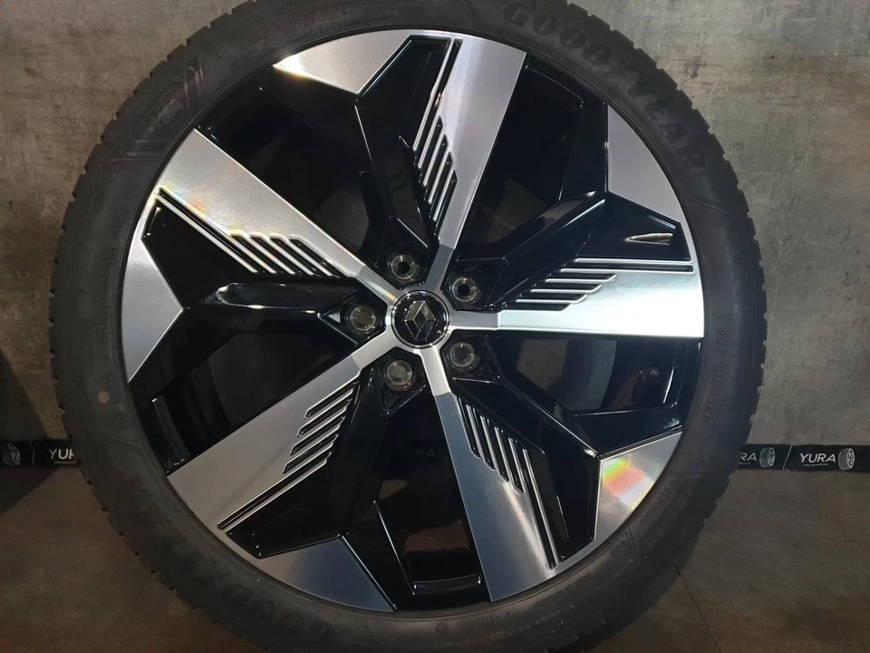 Renault Megane E-Tech Soren Alufelgen Allwetterreifen 215/45 R 20 403001816R - Bild 4 von 4