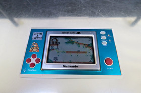 Nintendo Game and Watch DONKEY KONG Jr.  Nice and in Working - Clean