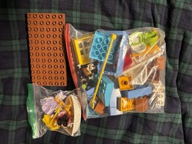 Lego Duplo Mickey and Friends Beach House - Includes Extras