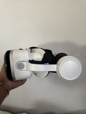 It Is A   VR SHINECON VIRTUAL REALITY GLASSES