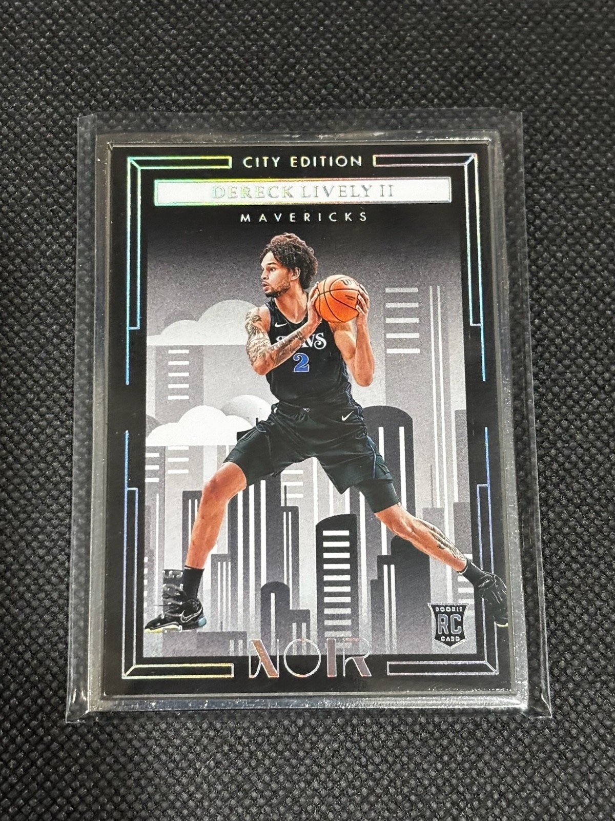 2023-24 Panini Noir Dereck Lively II Metal Frame City Edition /25 Rookie RC