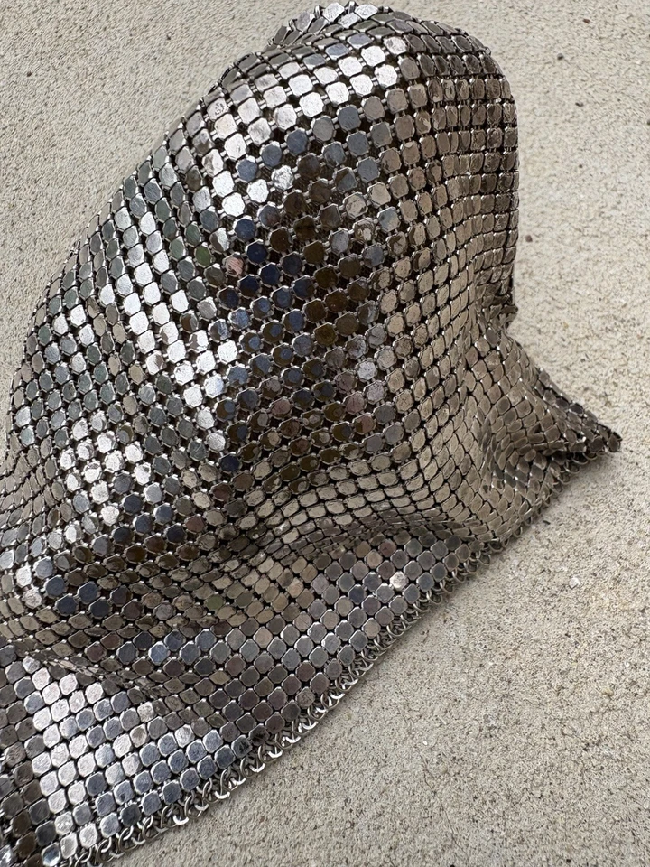 Bolso Cartera Acordeón Puerta Malla Ampliable Plateado Whiting & Davis Años 20 De Colección Foto 4 de 4