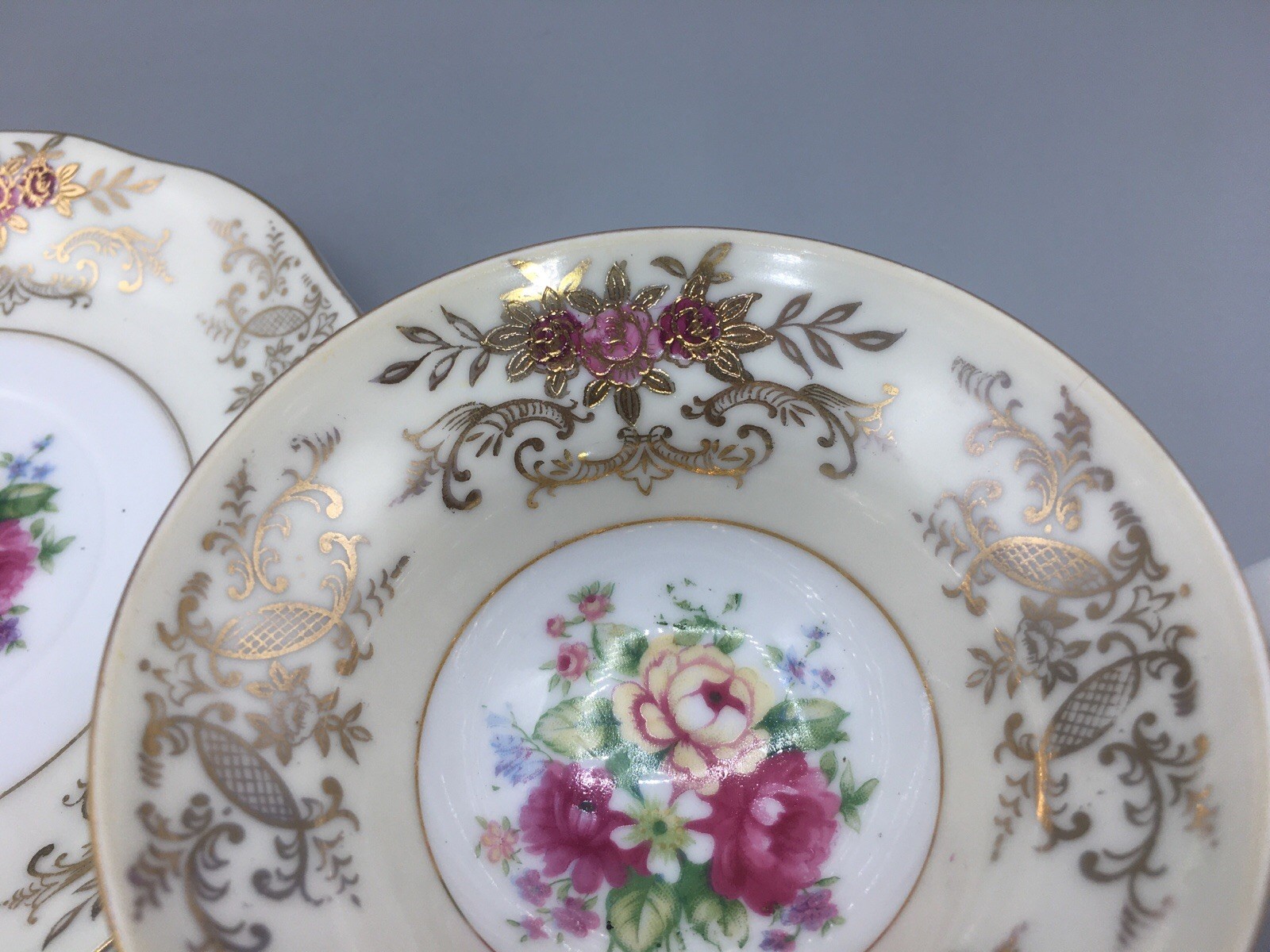 Del Mar Japan Pedestal Teacup & Saucer Hand Painted Raised 24k Gold Lusterware