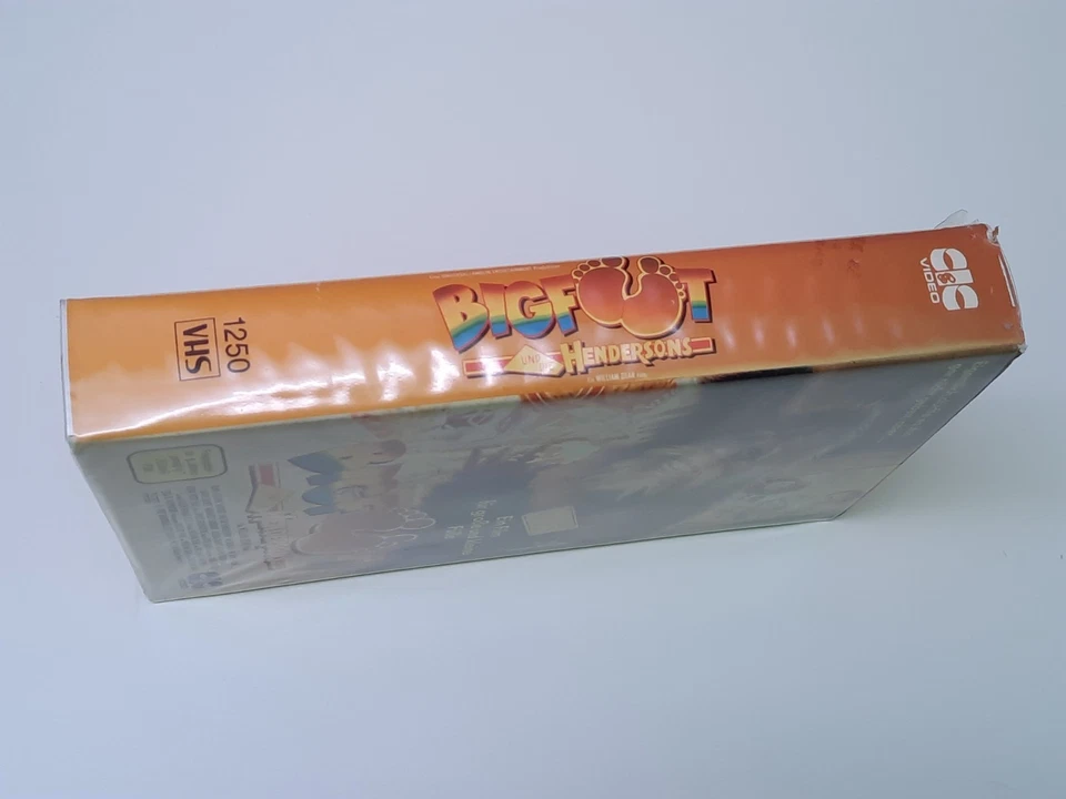 Bigfoot und die Hendersons 1987 VHS German PAL CIC Video Großbox John Lithgow - Bild 3 von 4