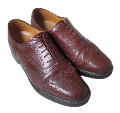 Vintage ST MICHAEL BROGUES SHOES Mens UK EU 42 Marks