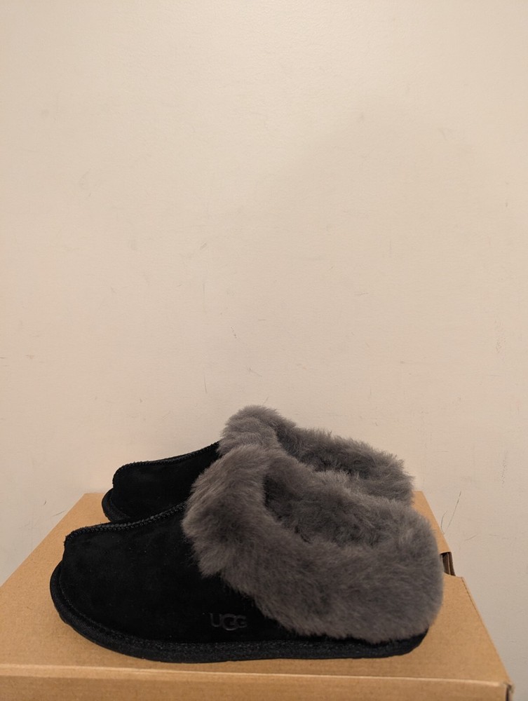 Ugg Australia Women's Moraene Suede Slippers  Size 9 NIB
