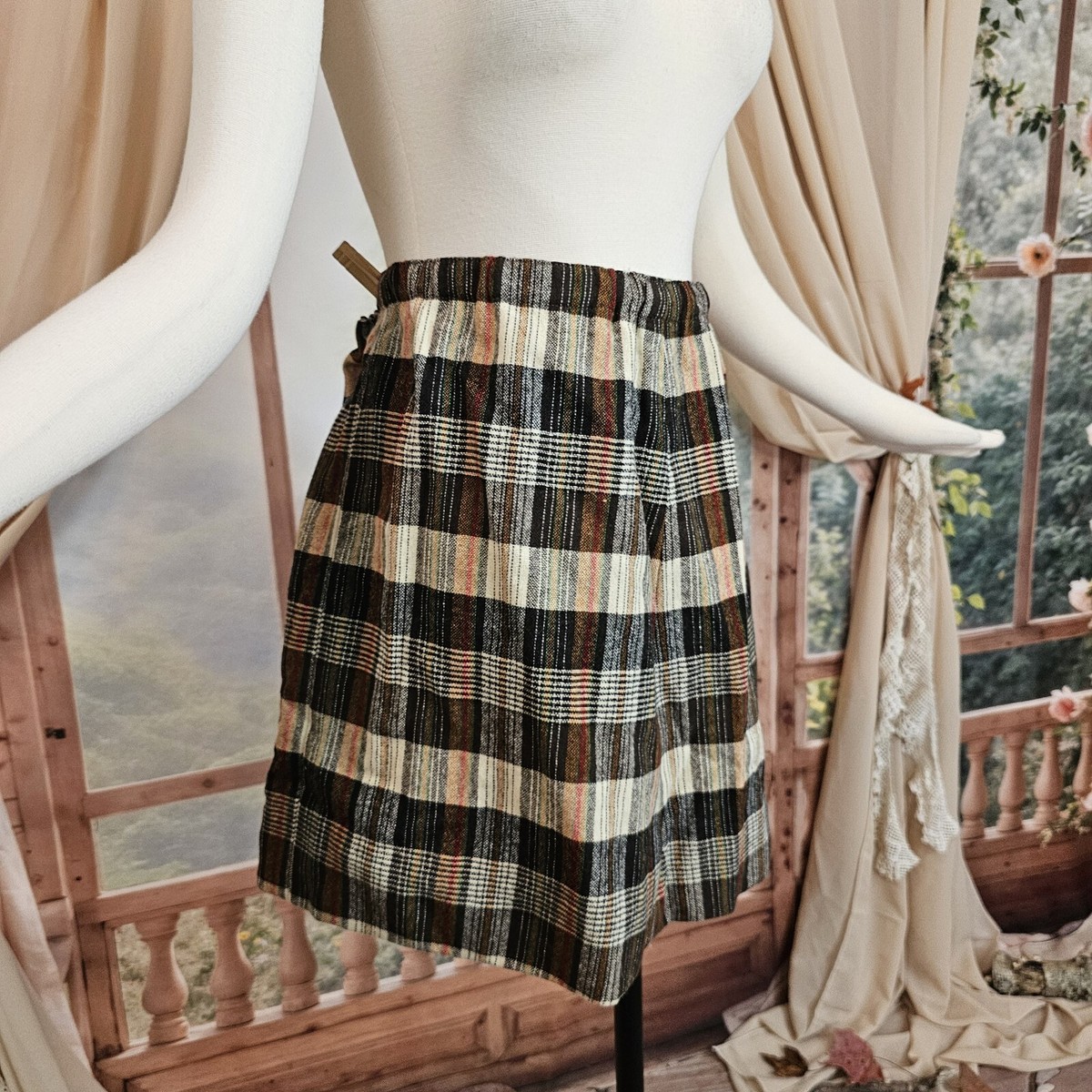 Vintage 1970s 60s Skirt Miniskirt Plaid Tartan Brown Tan Red Wool Dark  Academia