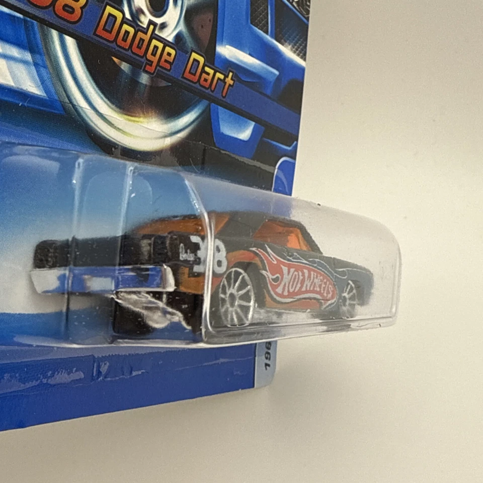 Van / Sports Car / Hot Wheels 1968 Dodge Dart #176 J3479 #H10 - Image 4 of 4