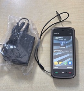 Nokia 5230 RM-588 Schwarz Volle Funktion Händler Garantie Accu Neu Top Zustand