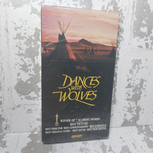 Dances With Wolves 1990 - Orion Pictures 1993 - Factory Sealed VHS Tape -Sm Tear - Foto 1 di 13