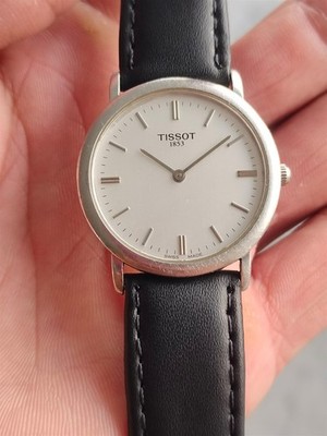 Mint Vintage Tissot 1853 Slimline Quartz 11305   White Dial   Swiss Made Watch