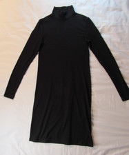 H&M - Size XS - Black - Ribbed Long Sleeve Stretch Dress