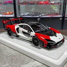 AUTOart 1/18 Nissan Skyline GT-R R32 V-SPEC II White Diecast Car Model 77416