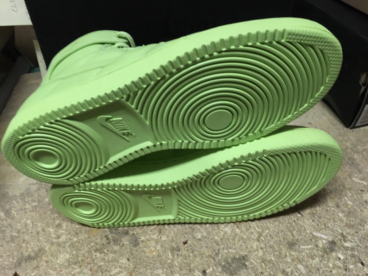 DS WOMENS NIKE AJKO 1 SP BILLIE EILISH GHOST GREEN DN2857 330 SZ