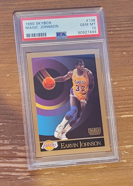 1990 Skybox #138 Magic Johnson PSA 10 Los Angeles Lakers (B)