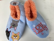 Snoozies Foot Covering Slippers CAT LADY Women's Size Medium 7/8 NWT