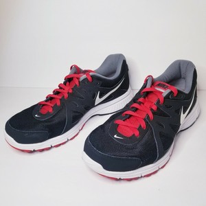 red nike revolution 2