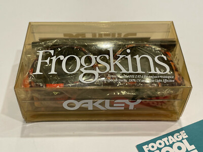 2007年 SUPREME OAKLEY FROGSKINS フロッグスキン OAKLEY Supreme