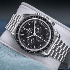 Omega Speedmaster Moonwatch Black Dial 42mm 2026 Box & Papers