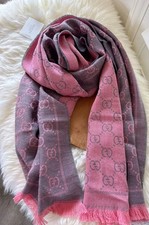 Sciarpa jacquard Gucci GG rosa e grigio.65% cashmere e 35% seta NUOVA, 180X70 cm