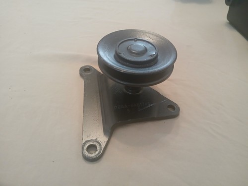 1970 Mustang Cougar A/C Idler Pulley Bracket D0AA-8A617-A 351C