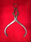 ORIG CIVIL WAR MARKED U.S. 1861 ARTILLERY CANNON BALL / SHOT TONGS