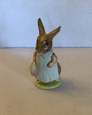 Beatrix Potter s Mrs. Flopsy Bunny F. Warne & Co. Ltd. 1965 Beswick England