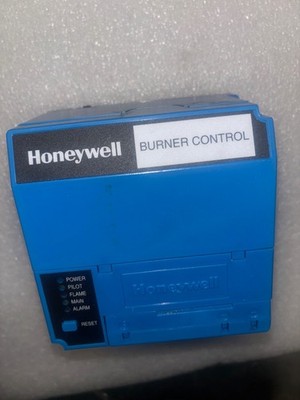 Honeywell RM7897 A 1002 Burner Control   System Ultraviolet Flame Amp