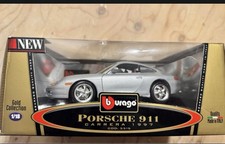 Bburago 1:18th 1997 Porsche 911 Carrera Rare Colour Way MIB