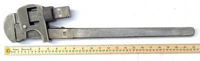 ANTIQUE 1800, 24 INCH STILLSON PIPE/MONKEY WRENCH, MFG BY WALWORTH, USA