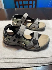 CAMEL CROWN Hiking Sandals For Women Waterproof Sandals With Arch Support Size 7