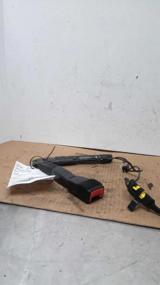 2015 BMW 428i OEM Used Blue Seat Belt 72117261946 78K Miles 2DR - Image 2 of 3