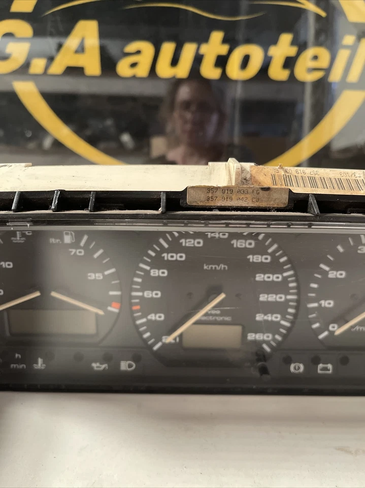 VW Passat 35i Orginal Tachometer 81117757 357919033fg 260KMH - Bild 3 von 4