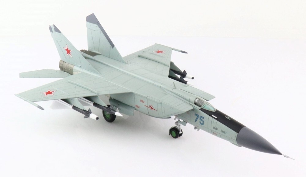 Mikoyan-Gurevich MiG-25 Foxbat - Soviet Air Force 1/72 Scale