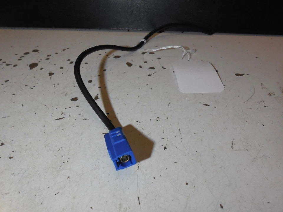 Conector coleta enchufe audio 1 puerto 1 cable 723-744 para Mercedes Benz CLS550 Foto 2 de 4