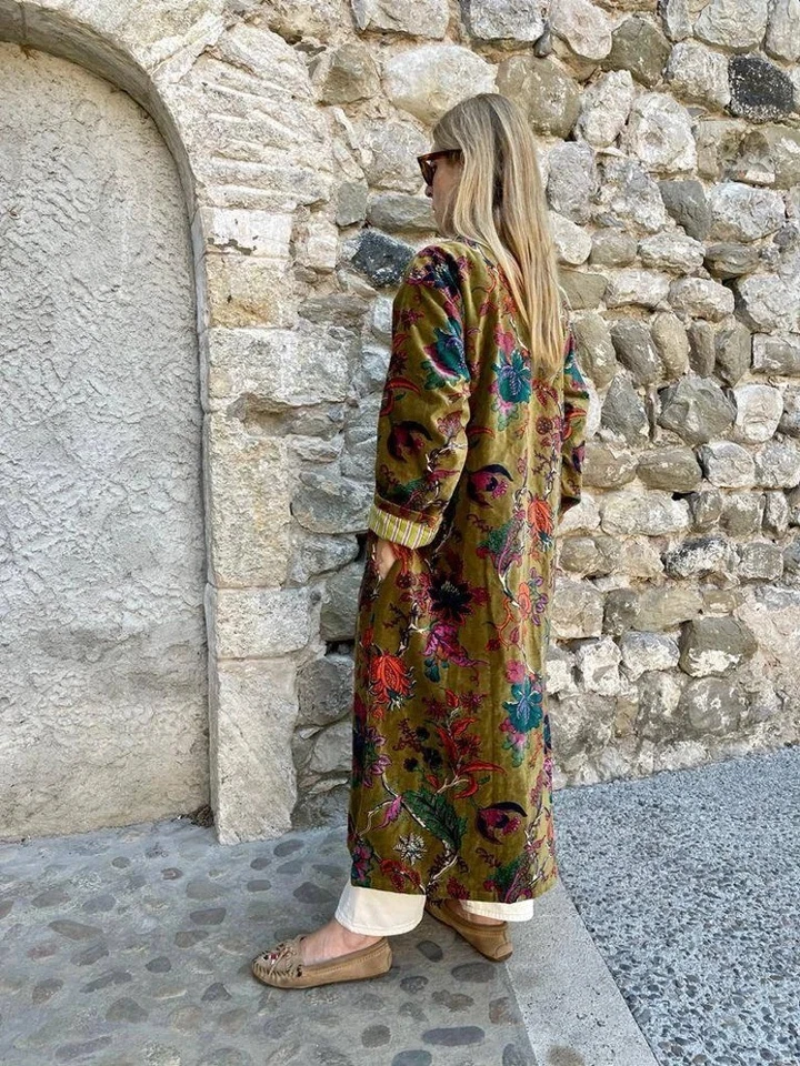 Indian Green Floral Kimono Velvet Kimono Robes Night Gown Bridal Night Kimono AU - Image 2 of 3