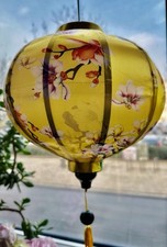 NEU!Gelbe Hoi An Seidenlaterne mit Blumenmuster-Handgefertigte Deko Innen &Außen