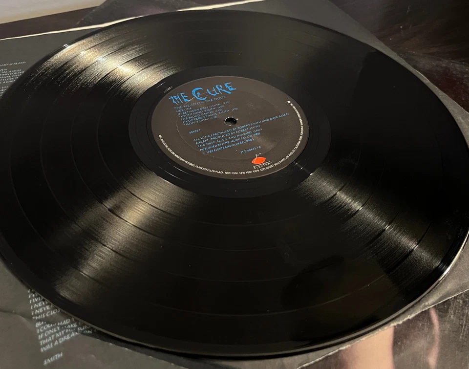 THE CURE - The Head On The Door (1985) - 12" Vinyl Record LP - EX - Image 3 of 3
