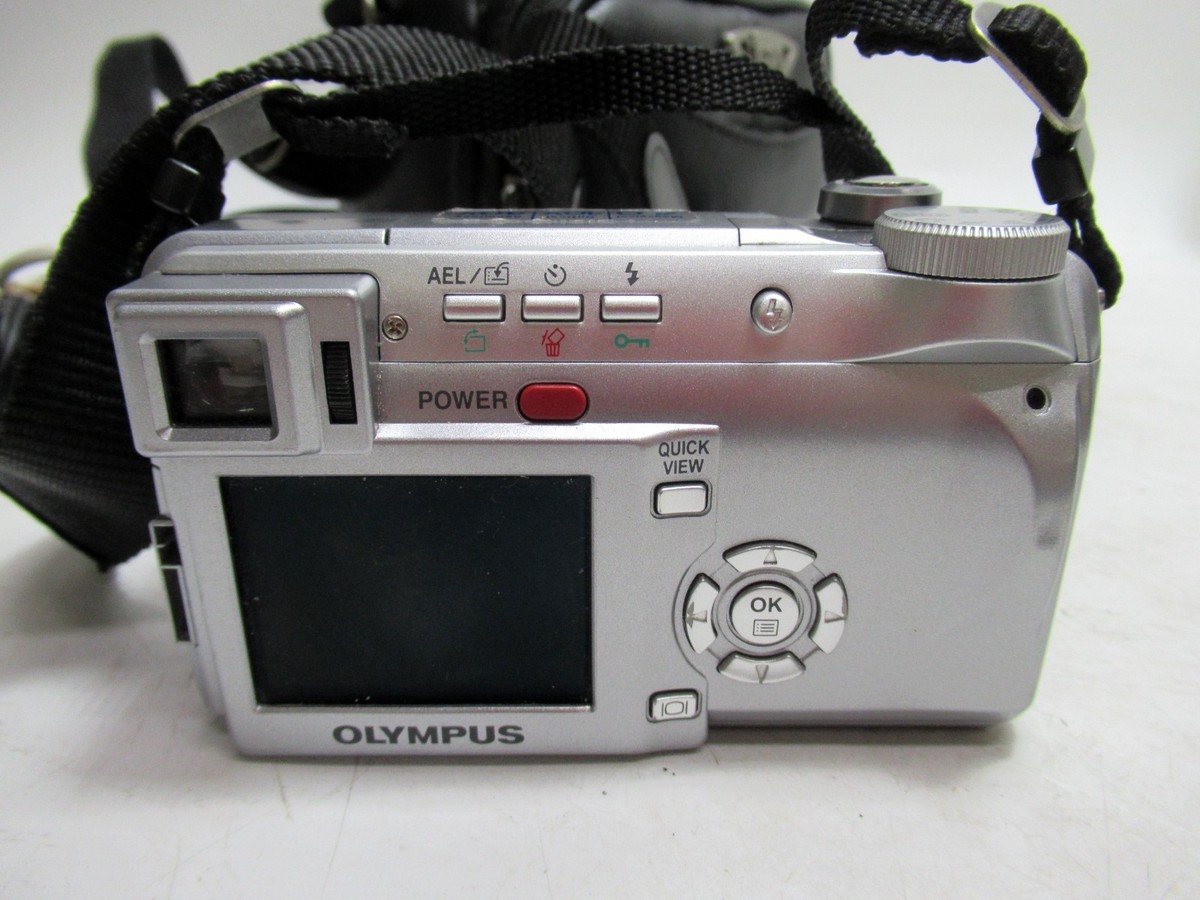 Olympus Camedia C-765 Ultra Zoom 4.0MP Camera W/Battery, Charger