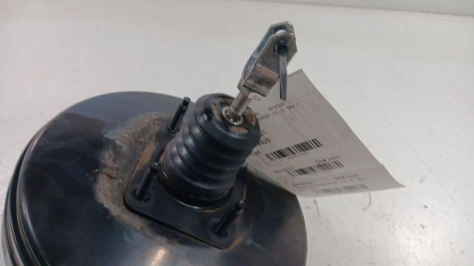 Cupé de refuerzo de freno eléctrico con paquete deportivo para 09-13 INFINITI G37 Foto 2 de 4