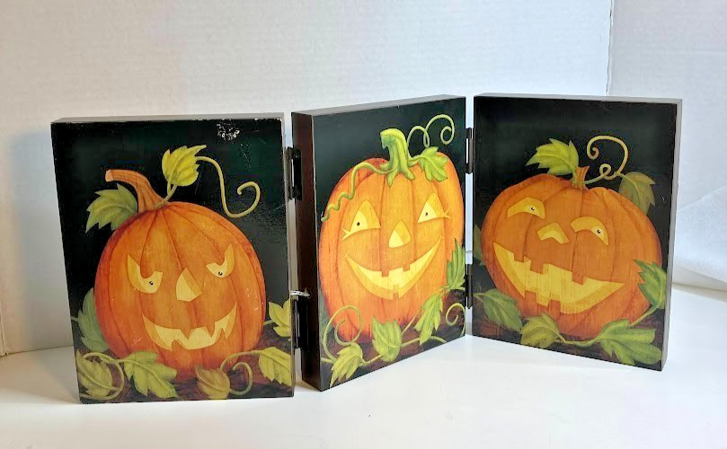 Halloween Pumpkin Jack-O-Lantern 3 Panels LED eyes Table/Fireplace Mantel Decor